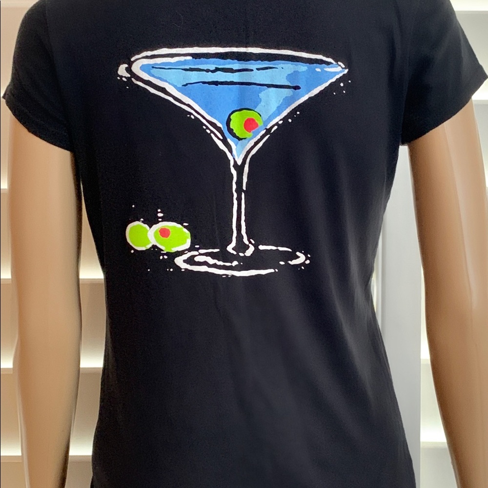 🛍5for$25 Dirty Martini tee! Back has martini!